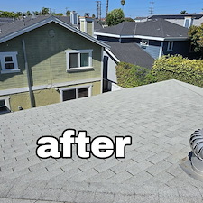 Unbelievable-roof-cleaning-in-Palos-Verdes-Algae-GONE 4